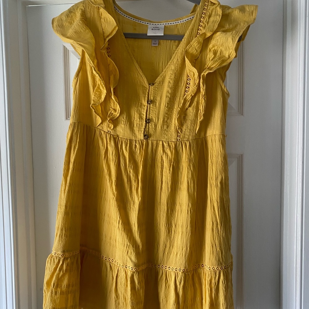 Mustard yellow summer dress.